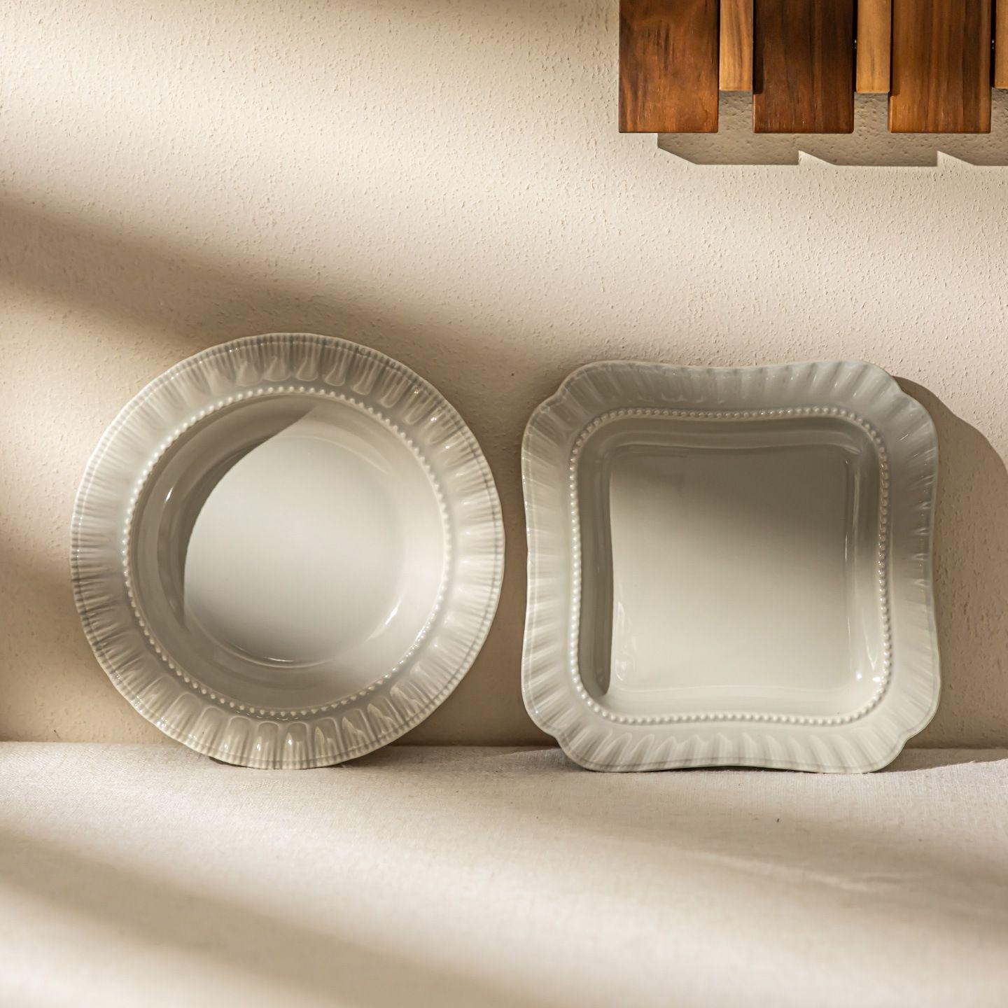 Pigmented Tableware - INFINITE TOMATO