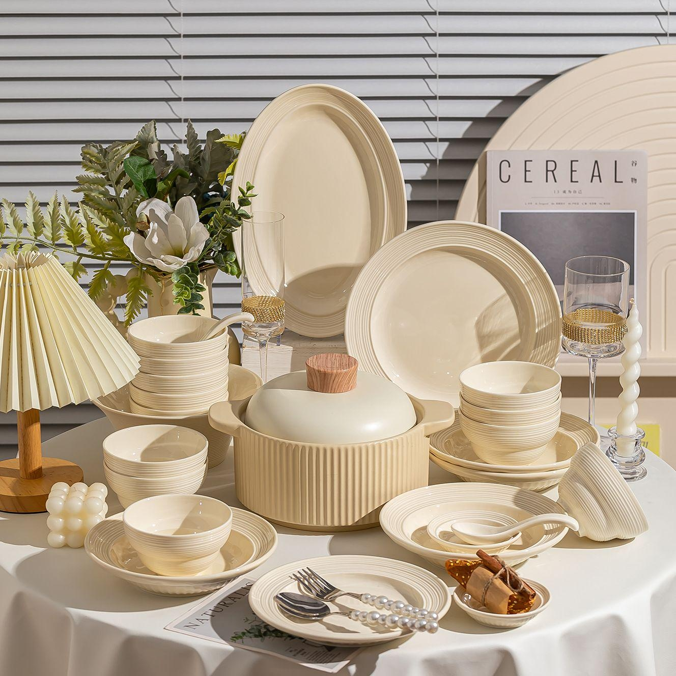 Under glazed Tableware - INFINITE TOMATO