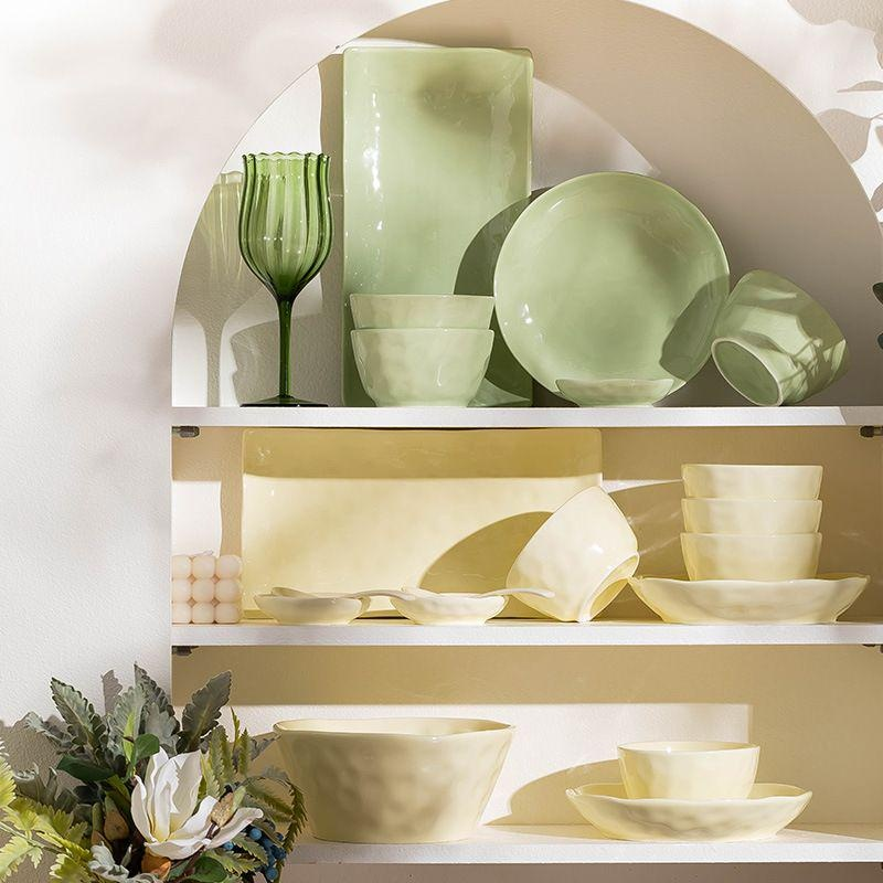Under glazed Tableware - INFINITE TOMATO