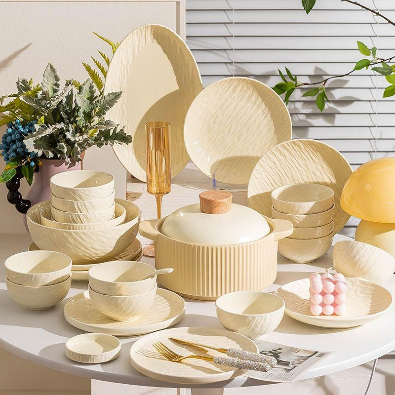 Pigmented Tableware - INFINITE TOMATO