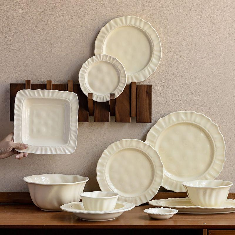 Pigmented Tableware - INFINITE TOMATO