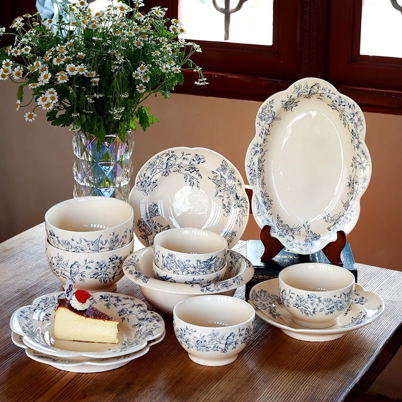 Pigmented Tableware - INFINITE TOMATO