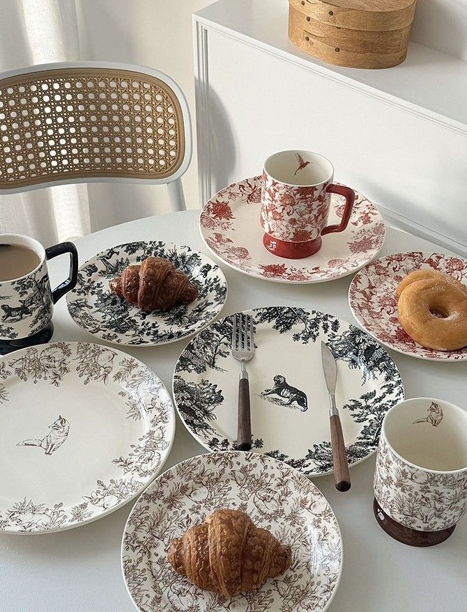 Under glazed Tableware - INFINITE TOMATO