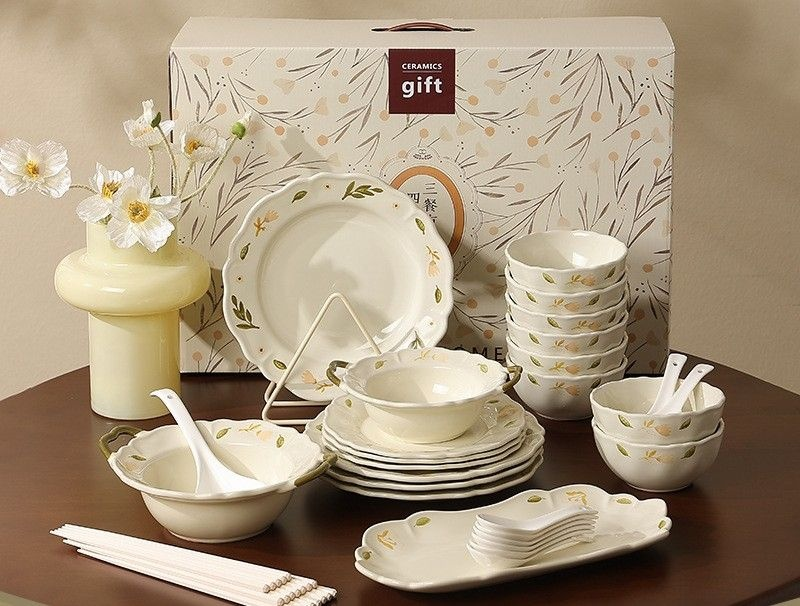 Under glazed Tableware - INFINITE TOMATO