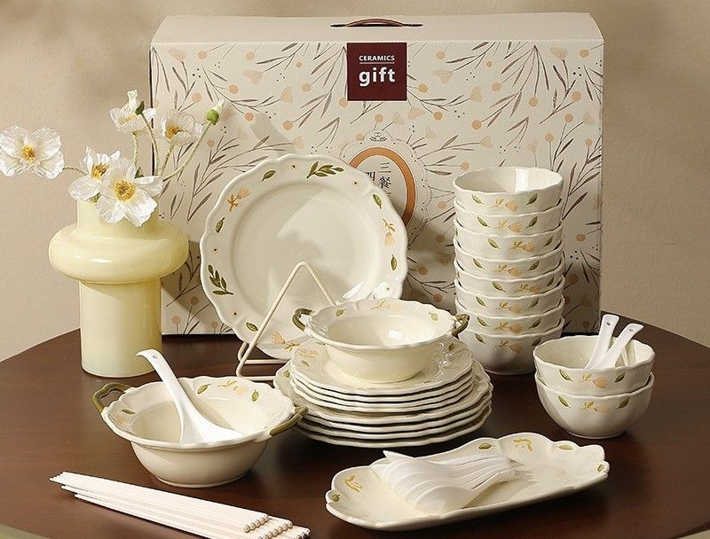 Under glazed Tableware - INFINITE TOMATO