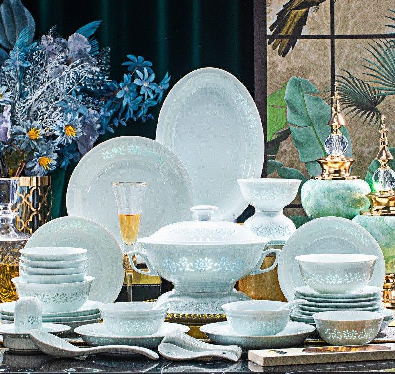 Porcelain (blue and white) Tableware - INFINITE TOMATO