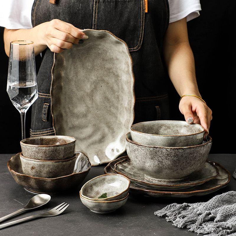 Glazed Transformation Porcelain Tableware - INFINITE TOMATO