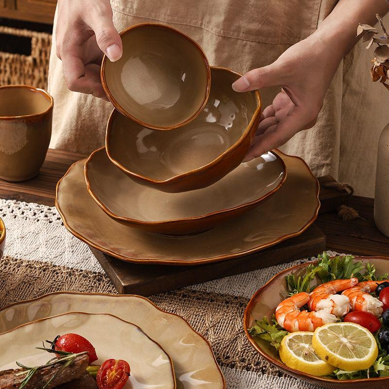 Glazed Transformation Porcelain Tableware - INFINITE TOMATO