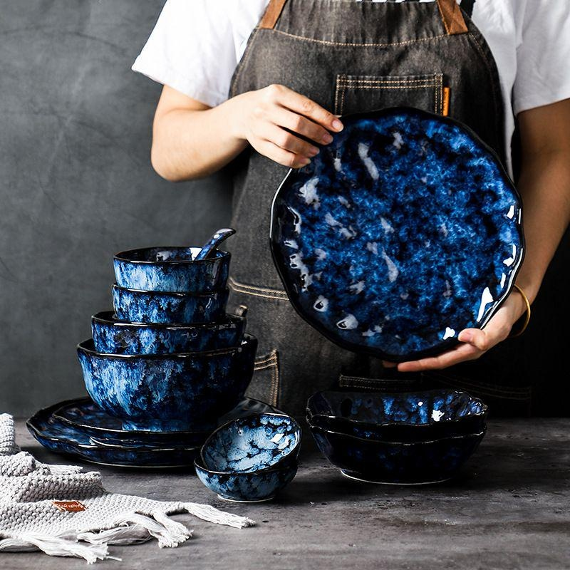 Glazed Transformation Porcelain Tableware - INFINITE TOMATO