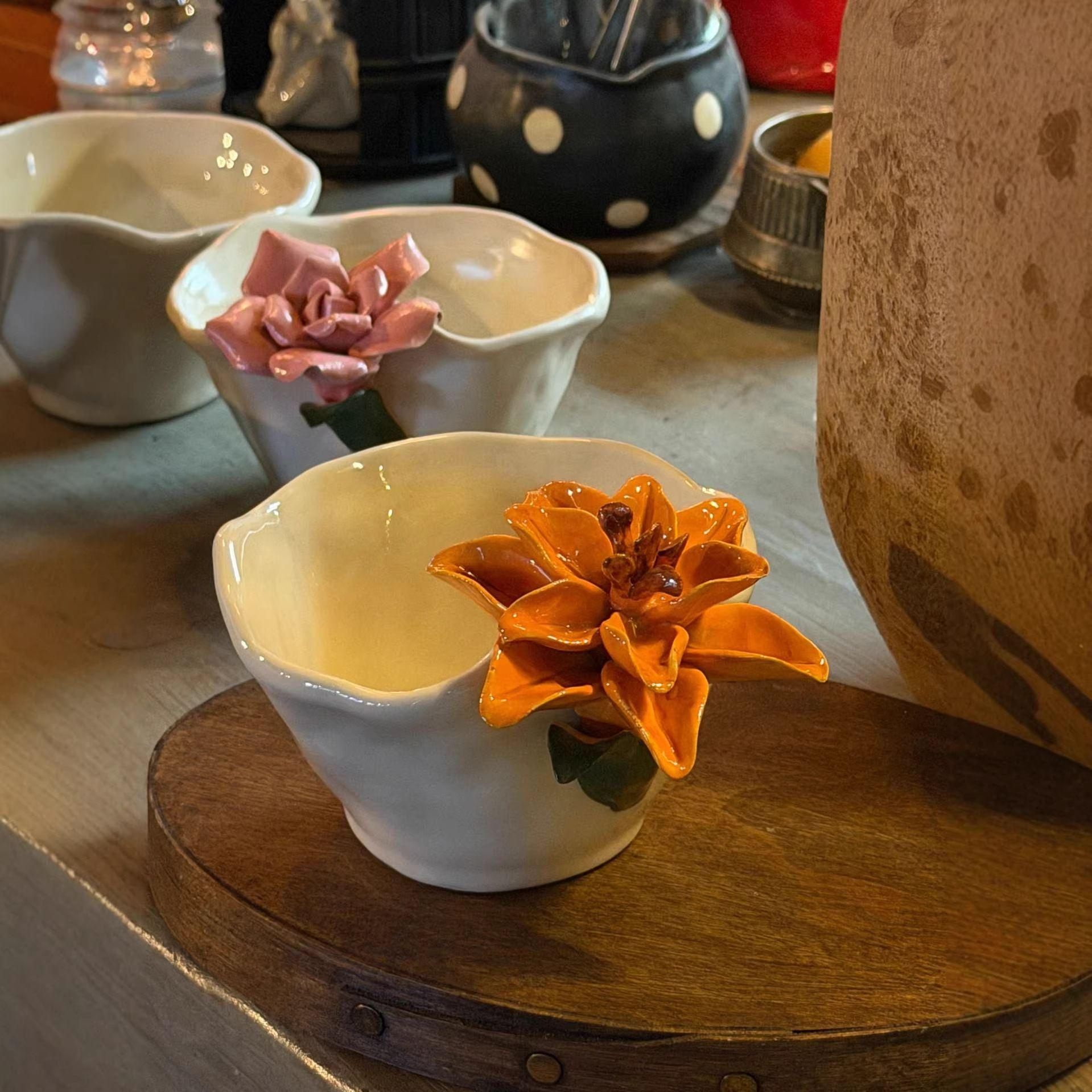 Relief sculpture Tableware - INFINITE TOMATO