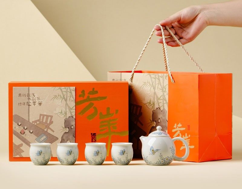Juego de té - Porcelana blanca - INFINITE TOMATO