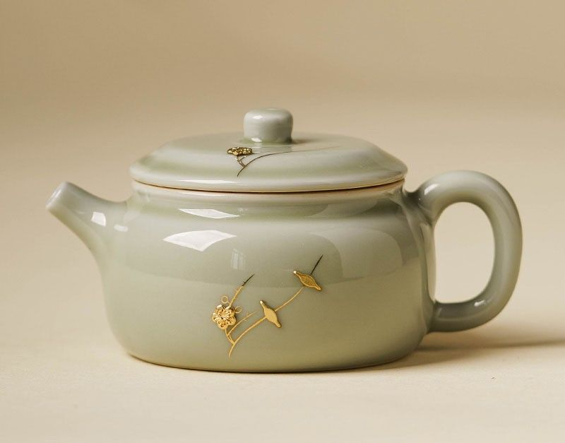 Teapot Tea Set - Longquan Blue and White Porcelain - INFINITE TOMATO