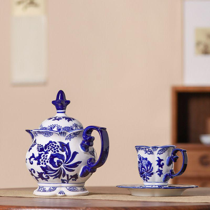 Tea sets Tea Set - Bule and white porcelain - INFINITE TOMATO