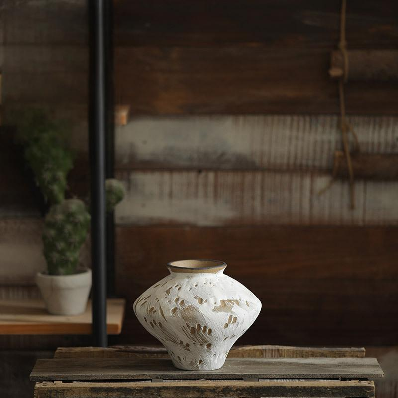 Ceramic Vase - INFINITE TOMATO