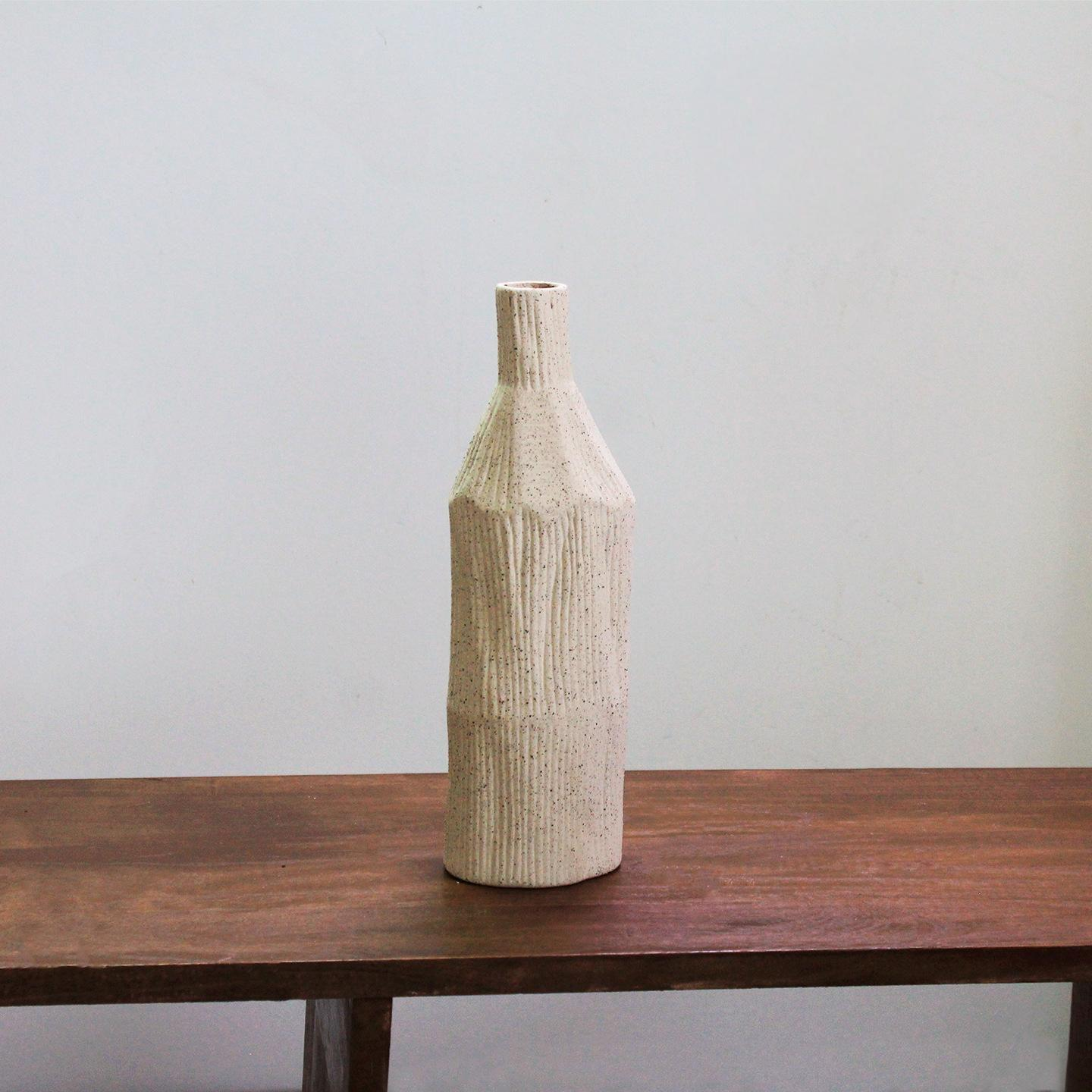 Ceramic Vase - INFINITE TOMATO