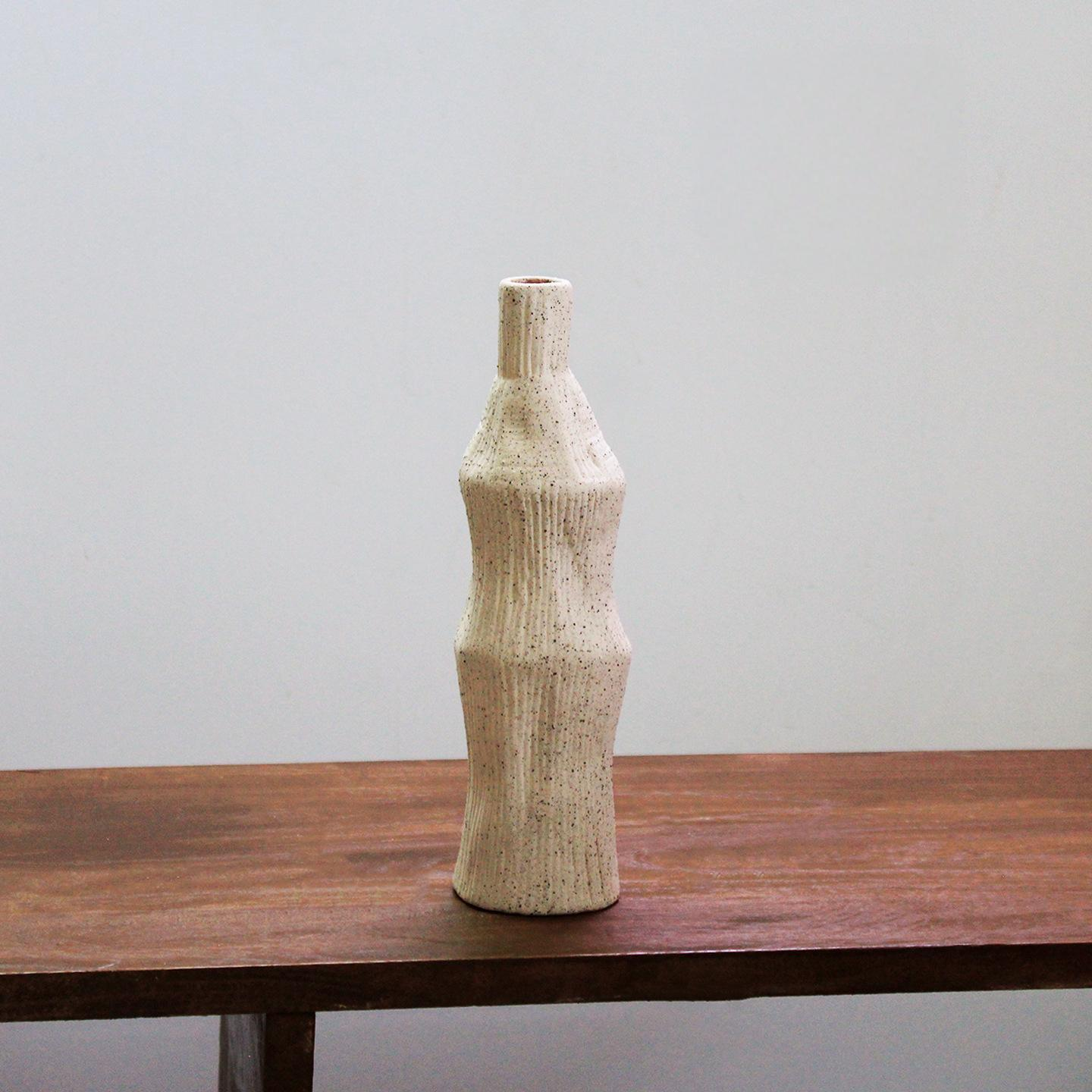 Ceramic Vase - INFINITE TOMATO