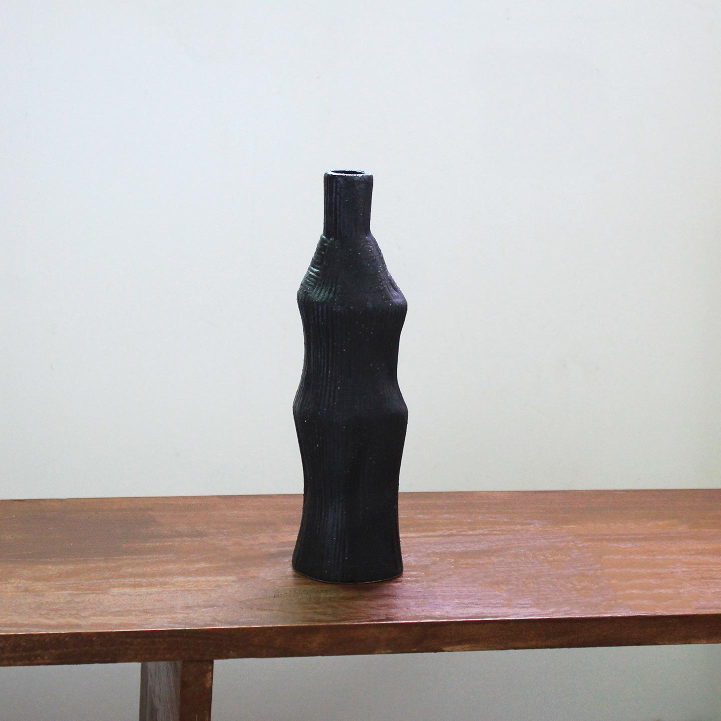 Vase 124