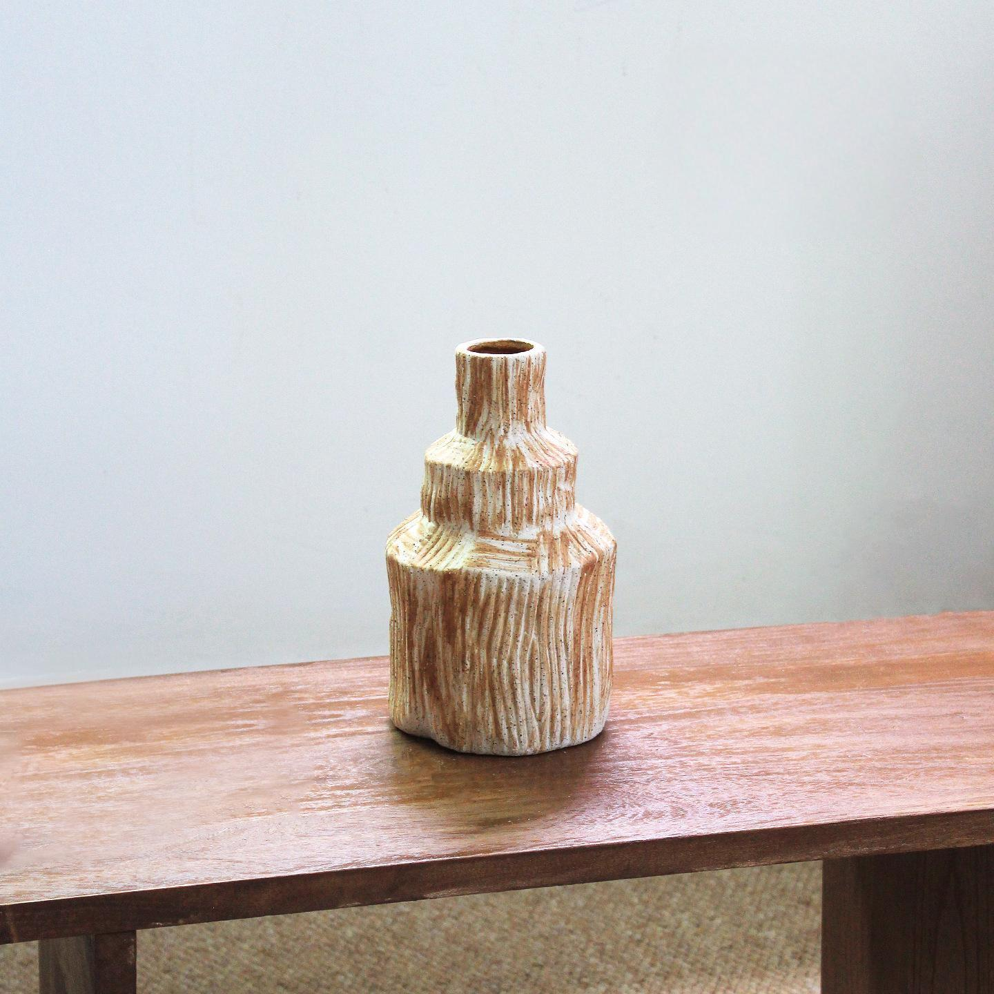 Ceramic Vase - INFINITE TOMATO