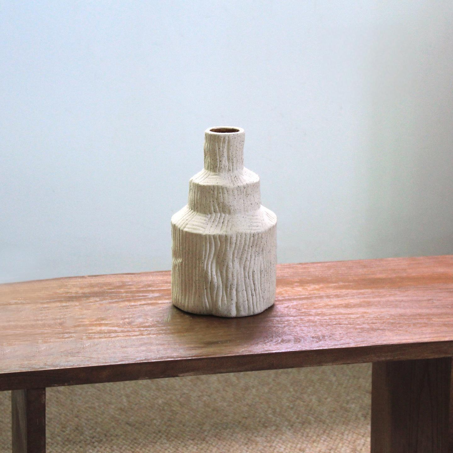Ceramic Vase - INFINITE TOMATO