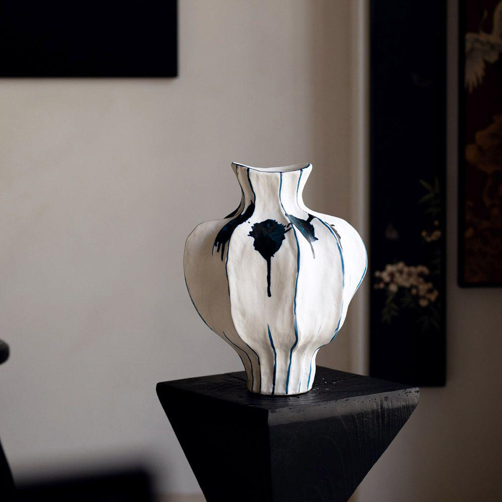 Ceramic Vase - INFINITE TOMATO