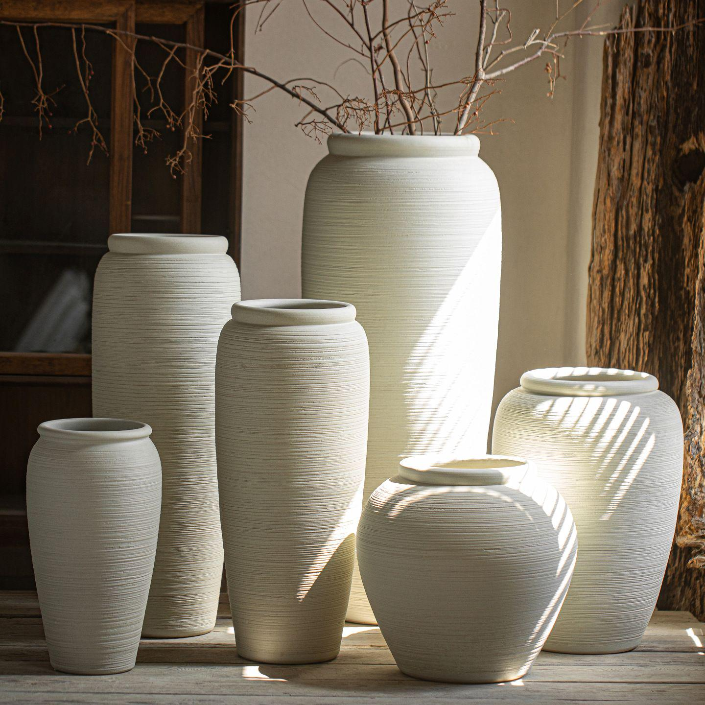 Ceramic Vase - INFINITE TOMATO