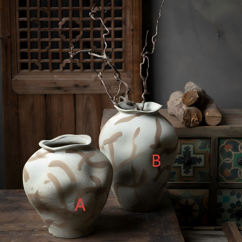 Ceramic Vase - INFINITE TOMATO