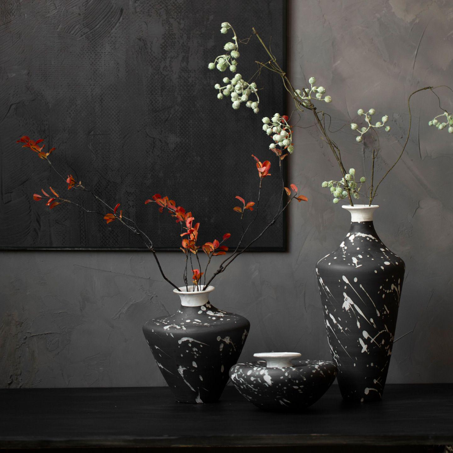 Ceramic Vase - INFINITE TOMATO