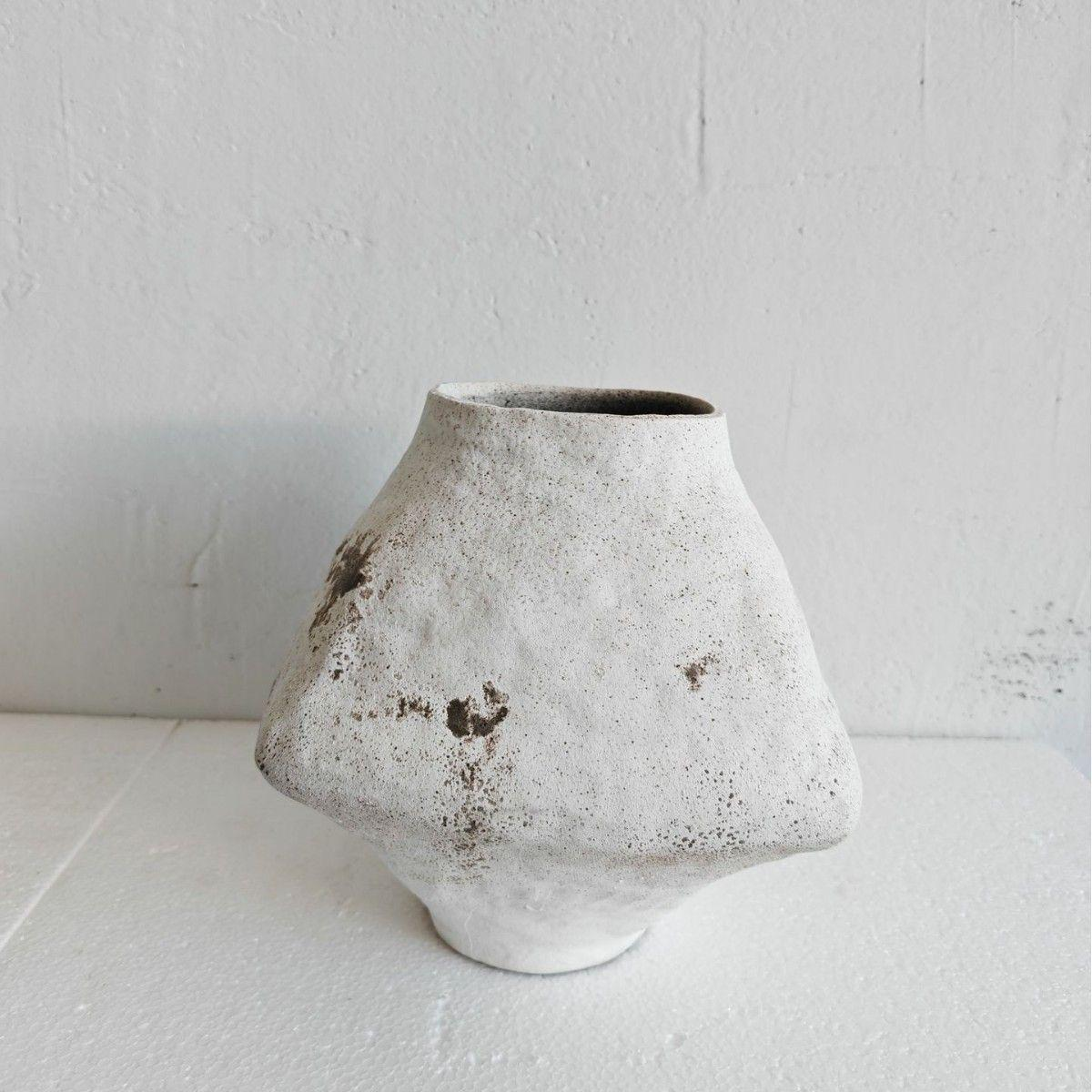 ceramic Vase - INFINITE TOMATO