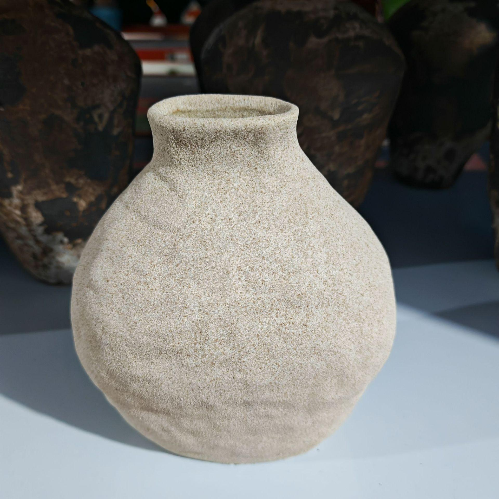ceramic Vase - INFINITE TOMATO