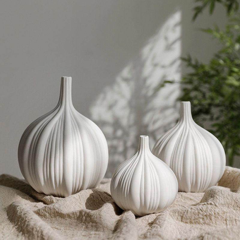ceramic Vase - INFINITE TOMATO