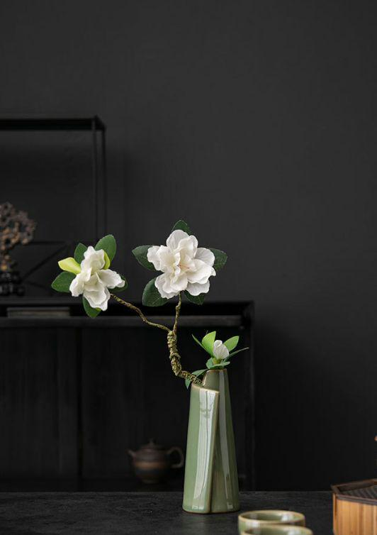 ceramic Vase - INFINITE TOMATO