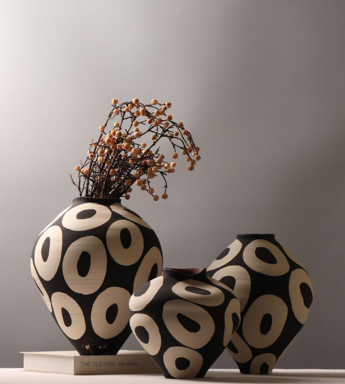 ceramic Vase - INFINITE TOMATO