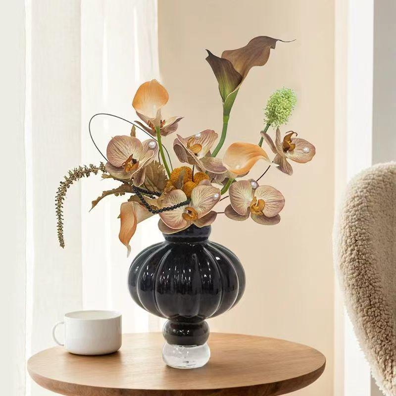 Vase 647