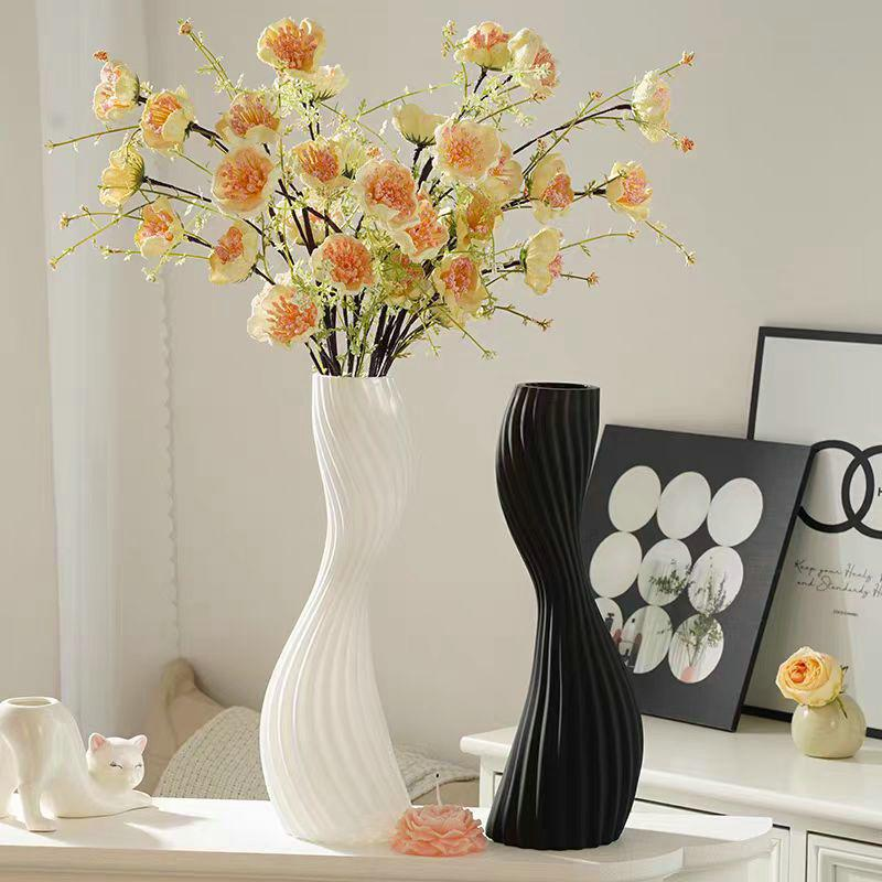 Glass Vase - INFINITE TOMATO