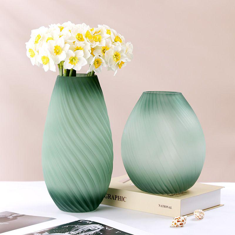 Glass Vase - INFINITE TOMATO