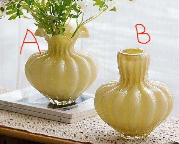 Glass Vase - INFINITE TOMATO