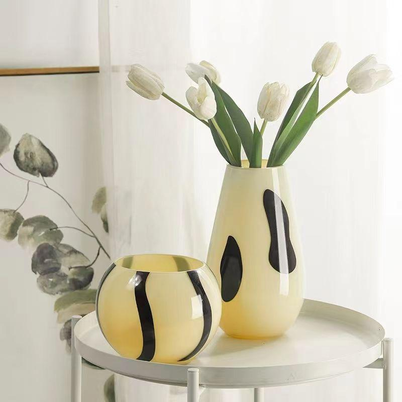 Glass Vase - INFINITE TOMATO