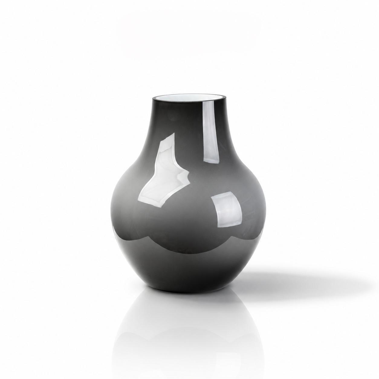 Glass Vase - INFINITE TOMATO