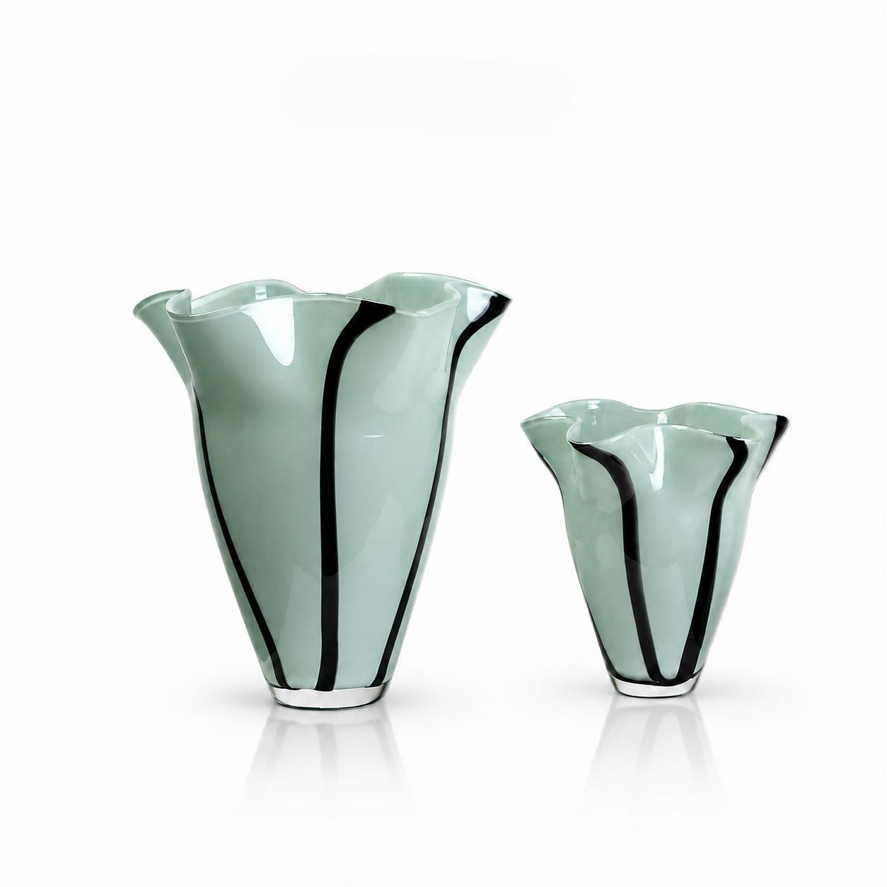 Glass Vase - INFINITE TOMATO